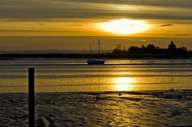 Sunrise at Heybrisge Basin