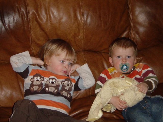 Charlie and Tom - 03-2008