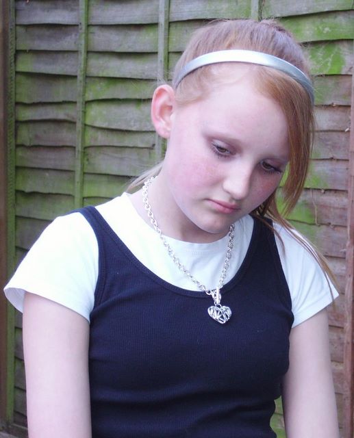 Poser 06-2007